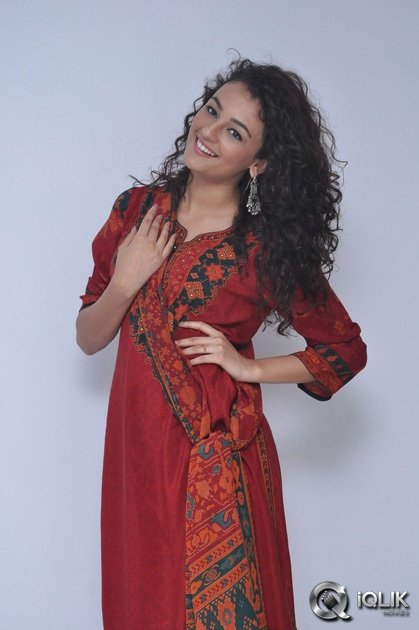 Seerat-Kapoor